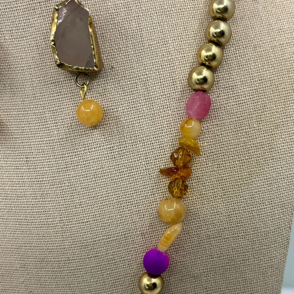 Handmade Upcycled Pink Dyed Agate Necklace and Earring Set - Picture 2 of 7